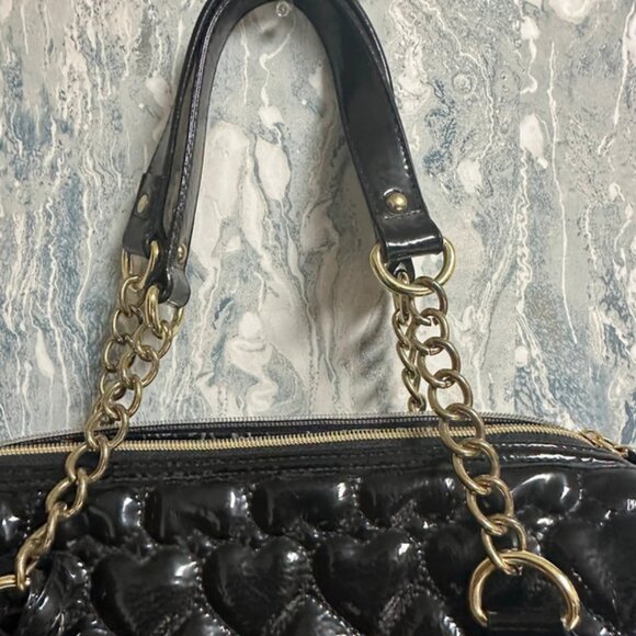 Betsey johnson Gold strap black shoulder bag - Picture 2 of 4